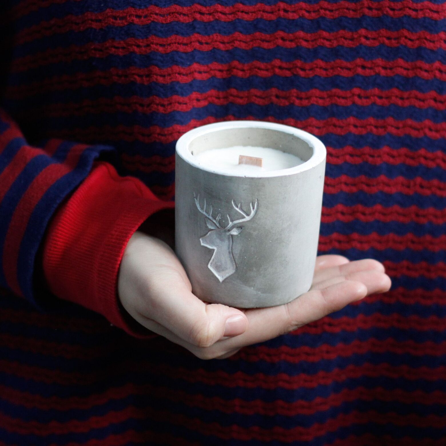 Med Concrete Soy Candle - Love - Purple Fig & Casis - Image 9