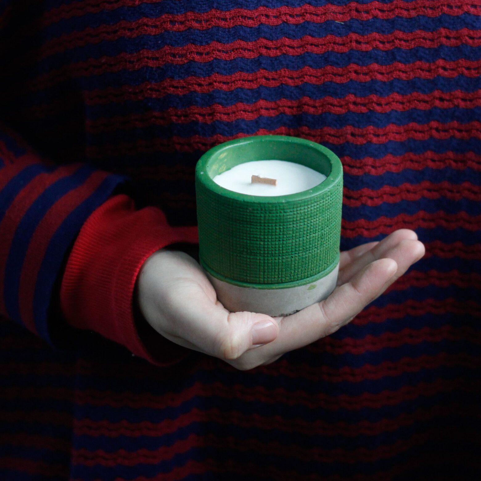 Pot Concrete Soy Candle - Green - Sea Moss & Herbs - Зображення 7
